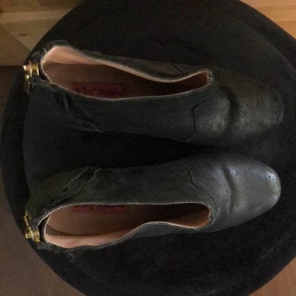 Betsey Johnson ‘Jensen’ Black Heeled Ankle Bootie - Picture 5 of 8